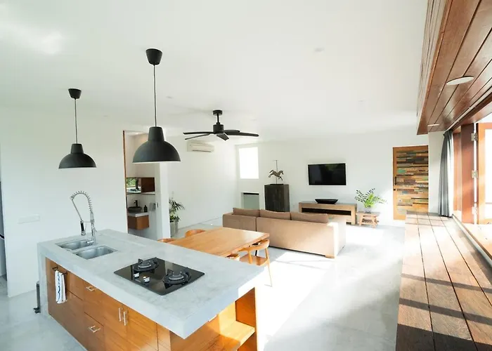 Sassy - Stunning Private Award Winning Oasis Villa *