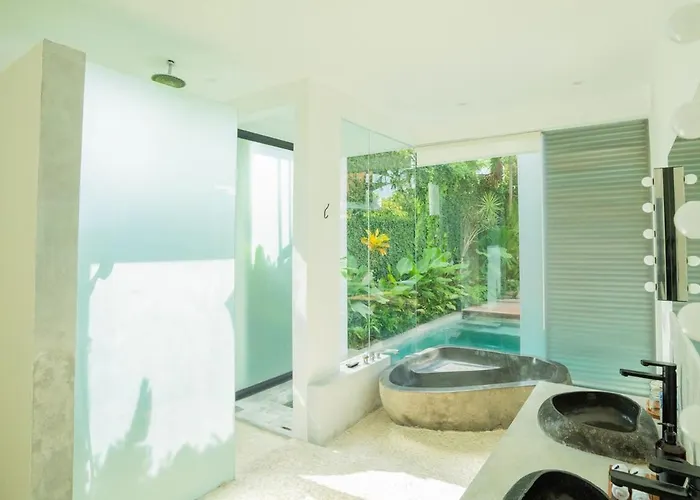 Villa Sassy - Stunning Private Award Winning Oasis